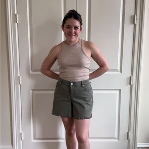 SLINK JEANS - Frayed Hem Green Shorts